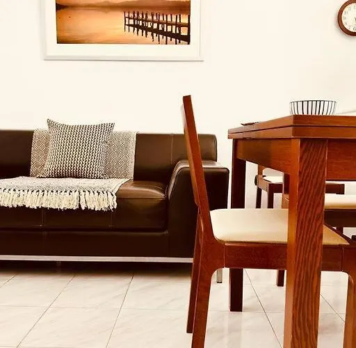 D & K Naxos Town * Naxos City