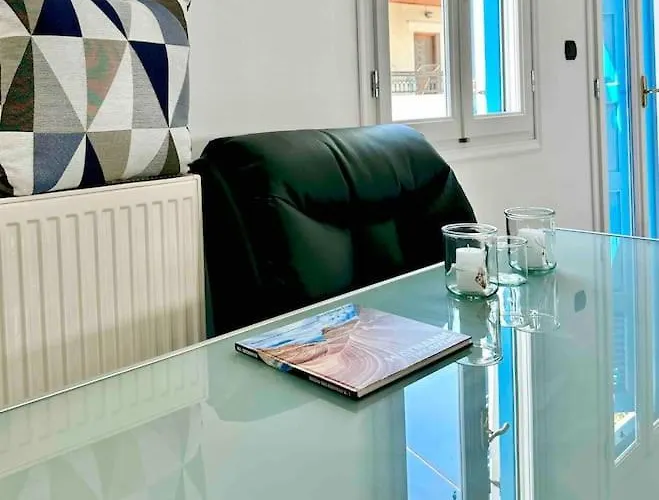 D & K Naxos Town بيت للعطل