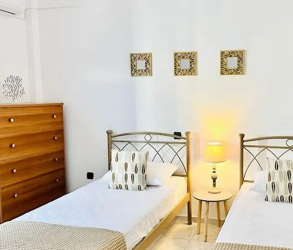 D & K Naxos Town بيت للعطل Naxos City