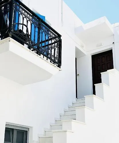 D & K Naxos Town Naxos City